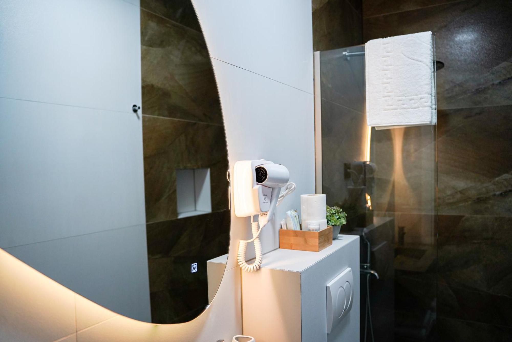 Ten Guest House Prisztina Zewnętrze zdjęcie